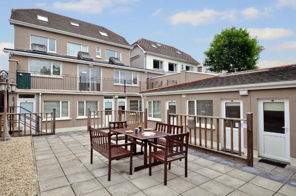 Amber Lodge Budget Accommodation גלוואיי מראה חיצוני תמונה